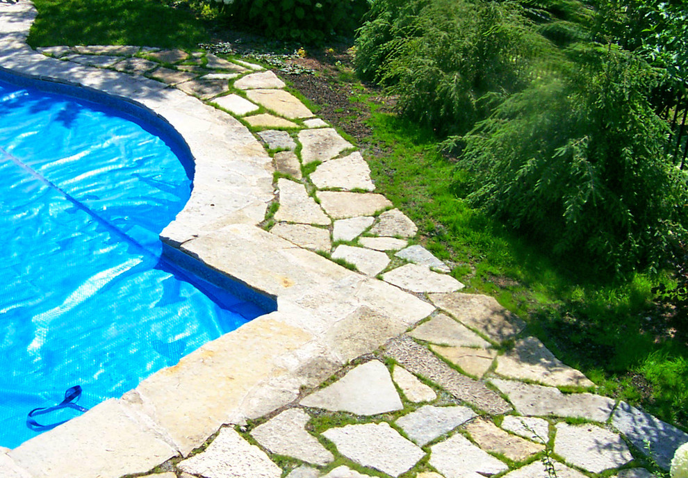 Fond Du Lac Flagstone Pool Surround Pool Other by Madison Block