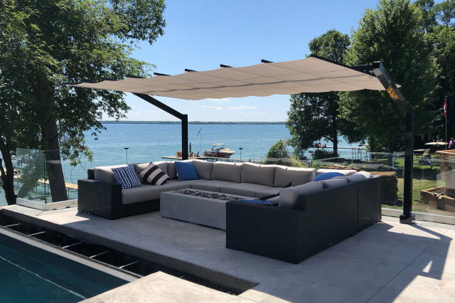 Freestanding Retractable Canopy, Lake Simcoe - Modern - Pool - Toronto ...