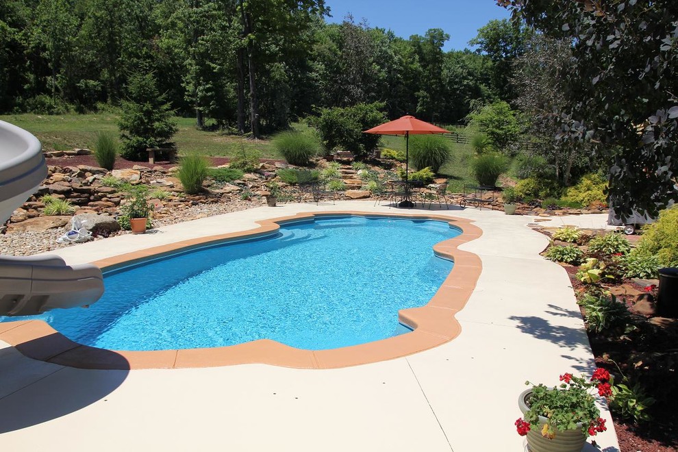 Pool - traditional pool idea in St Louis