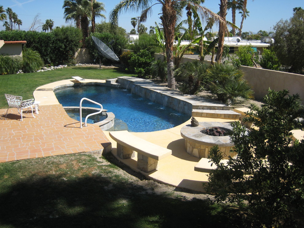 Klassischer Pool in Los Angeles