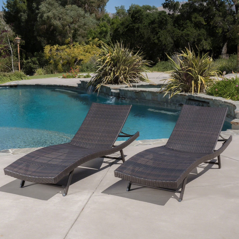 Example of a transitional pool design in Los Angeles