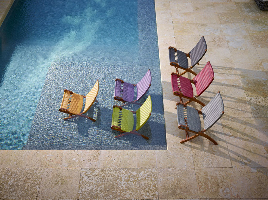Idee per una piscina a sfioro infinito minimalista dietro casa