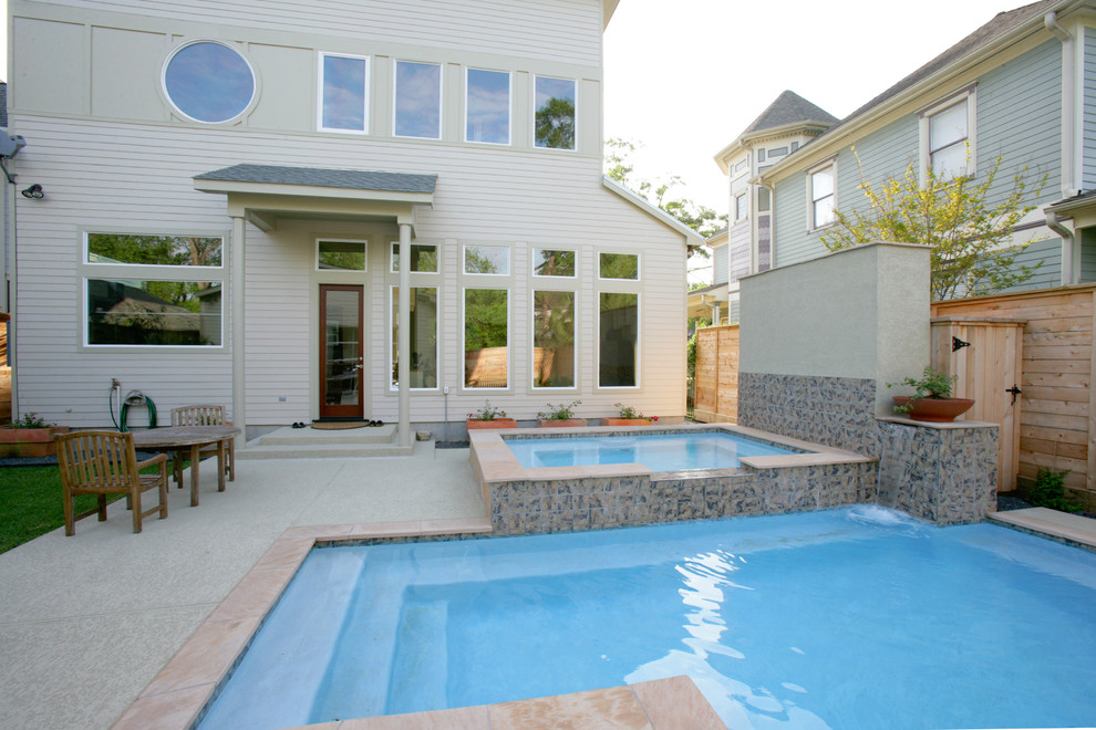 Inspiration for a timeless pool remodel in Houston