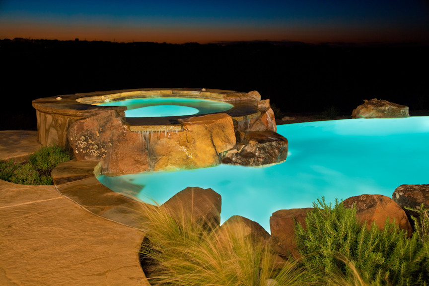 Hill Country Vanishing Edge/ Infinity Pool Eclectic Swimming Pool