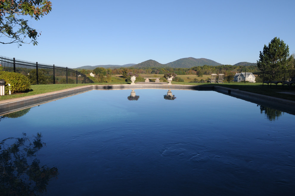 Example of a classic pool design in DC Metro