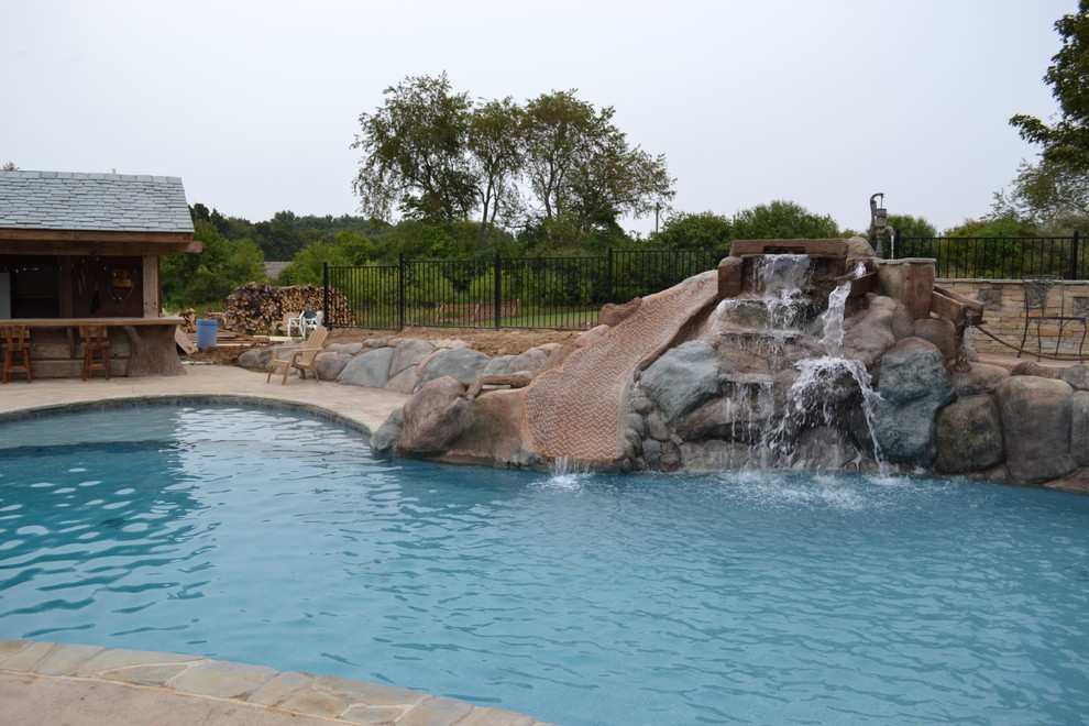 Hybrid Swimming Pool Saline, MI {DEV} Tropical Pool Detroit