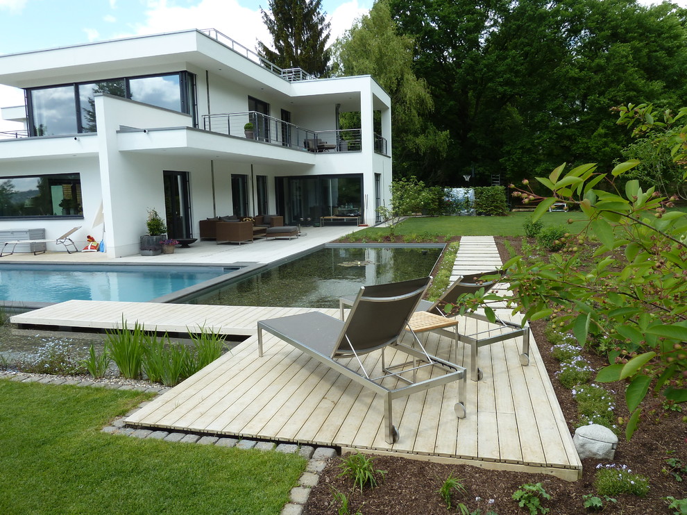 Moderner Pool in Bonn
