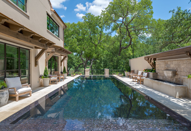 Infinity Edge Pools - Traditional - Swimming Pool & Hot Tub - Dallas - by  Harold Leidner Landscape Architects