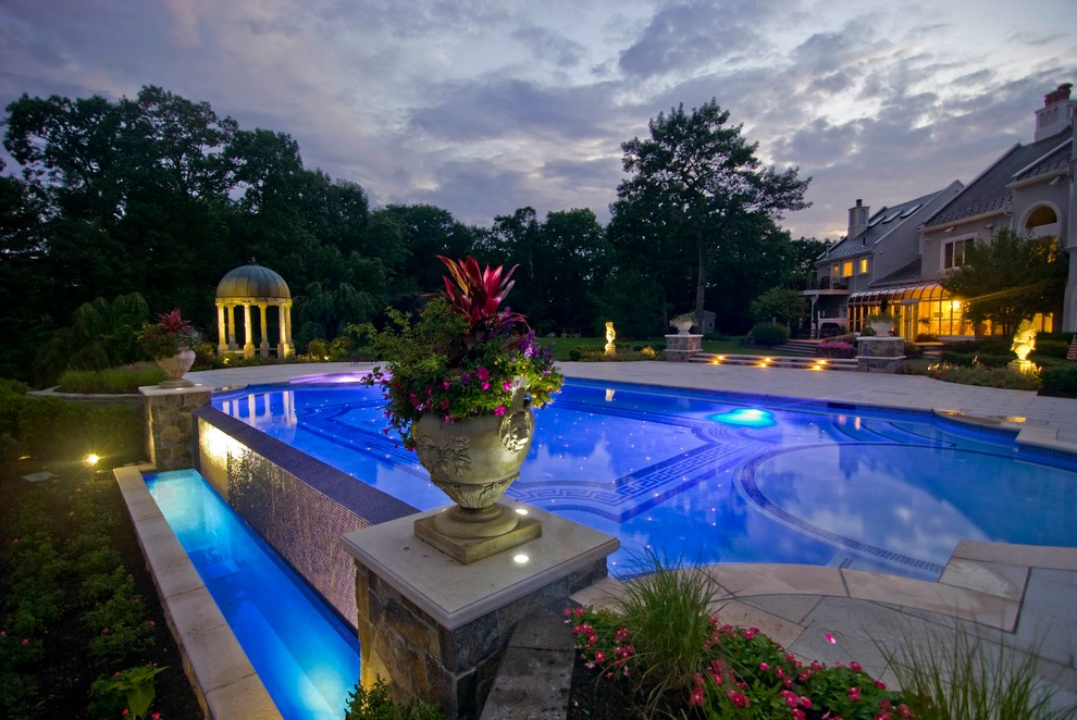Design ideas for a mediterranean swimming pool in New York.