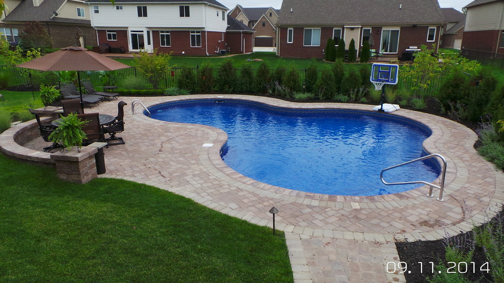 Inground Custom Freeform Swimming Pool Modern Pool Detroit by