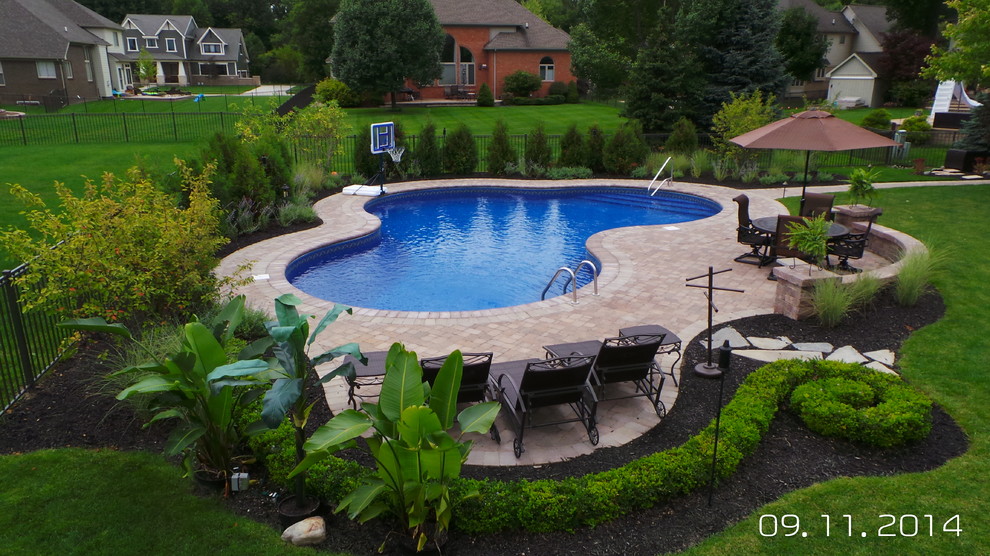 Inground Custom Freeform Swimming Pool Modern Pool Detroit by