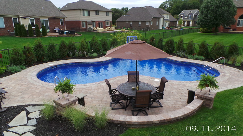 Inground Custom Freeform Swimming Pool Modern Pool Detroit by