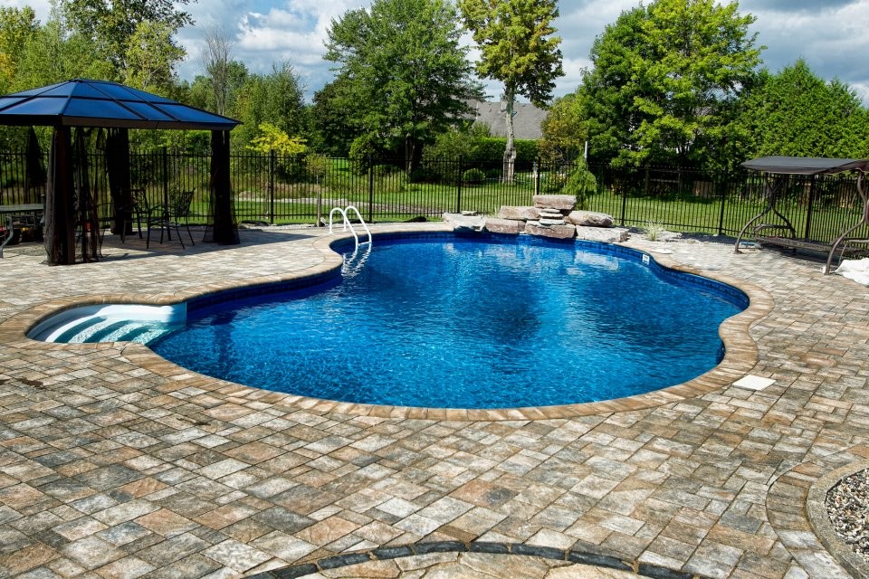 Inground Pools Traditional Pool Ottawa by Mermaid Pools & Hot