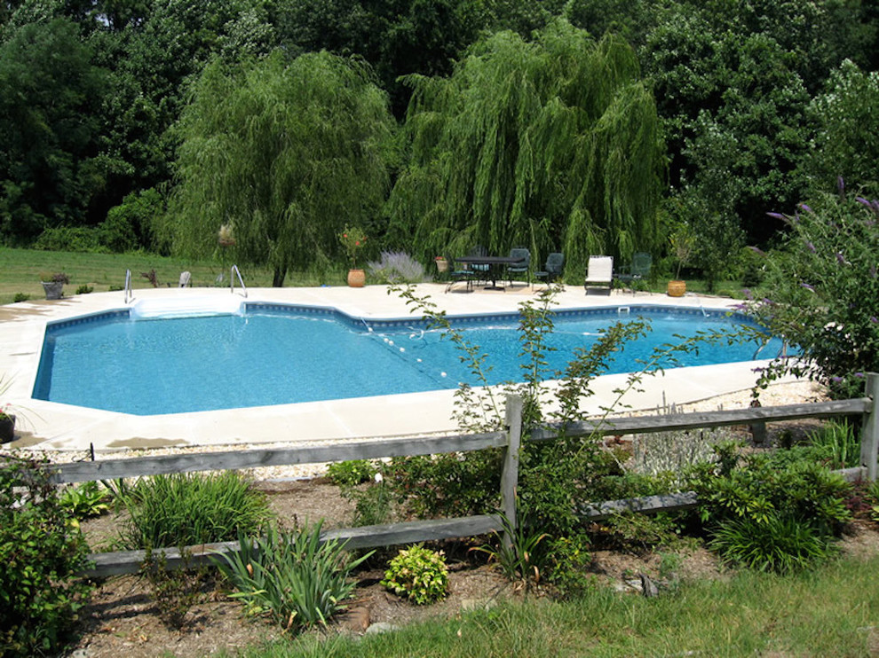 Inground Pools Modern Pools & Hot Tubs Philadelphia by SPARKLE