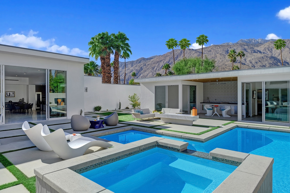 Mittelgroßer Moderner Pool hinter dem Haus in rechteckiger Form mit Betonboden in Los Angeles