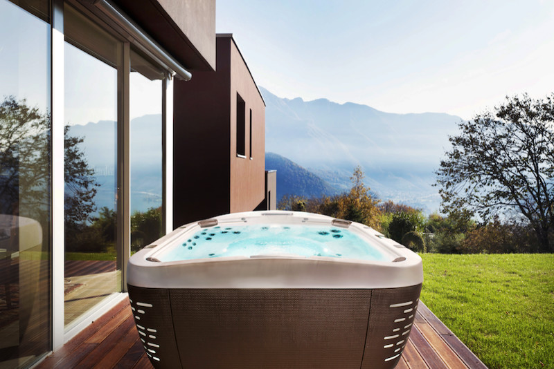 Jacuzzi® Hot Tub Installations Modern Swimming Pool & Hot Tub San