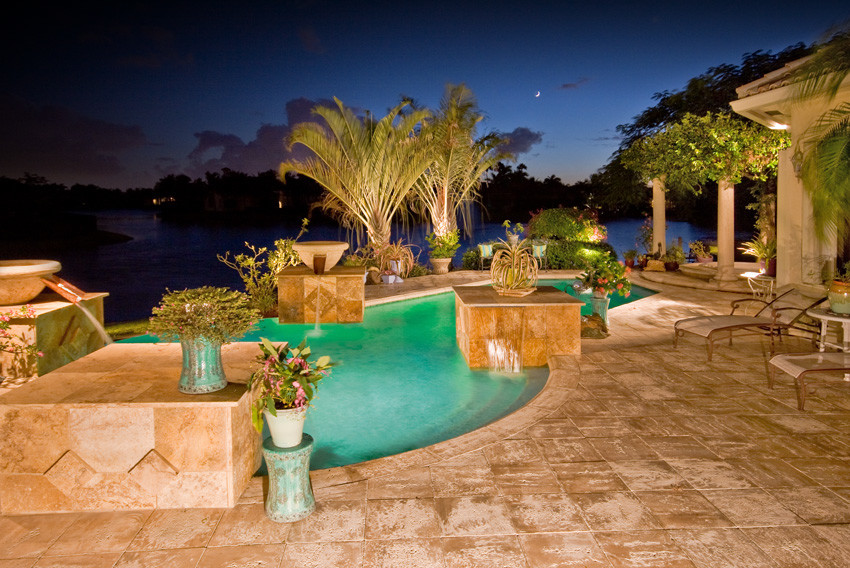 Inspiration for a mediterranean swimming pool in Miami.