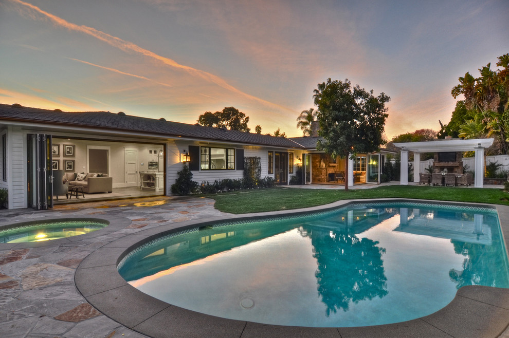 Classic back custom shaped swimming pool in Orange County.