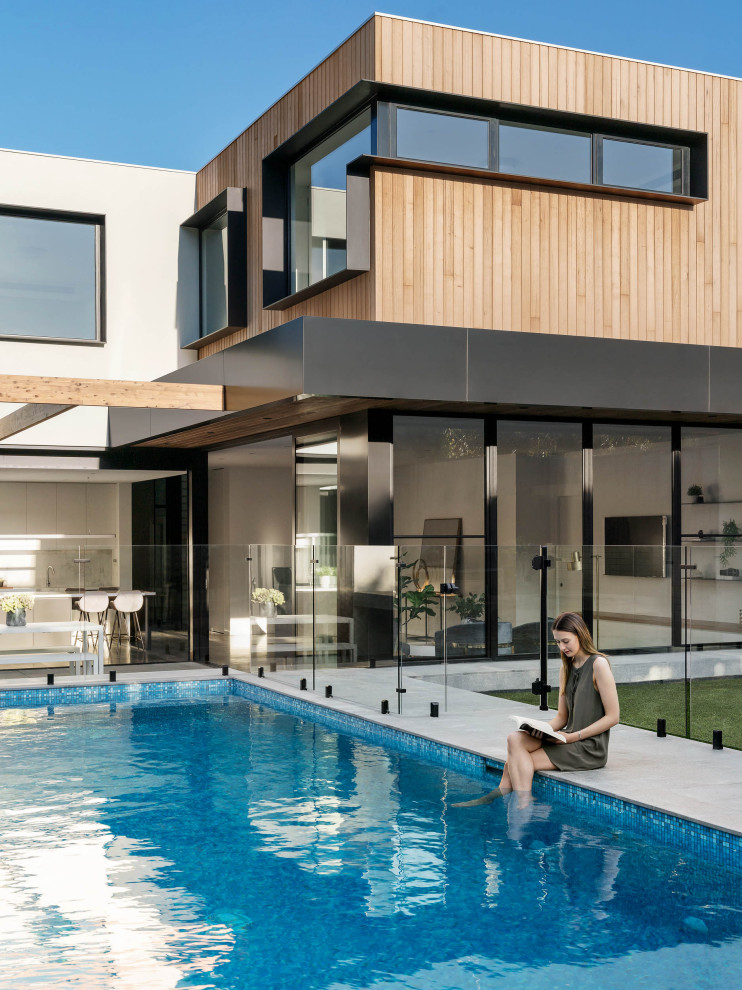 Photo of a modern swimming pool in Melbourne.