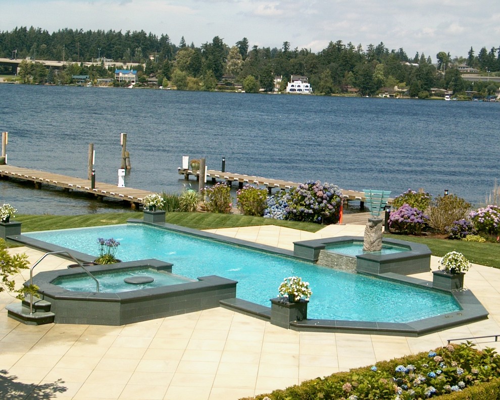 Lake Washington Pool With Spa and Fountain Traditional Pool