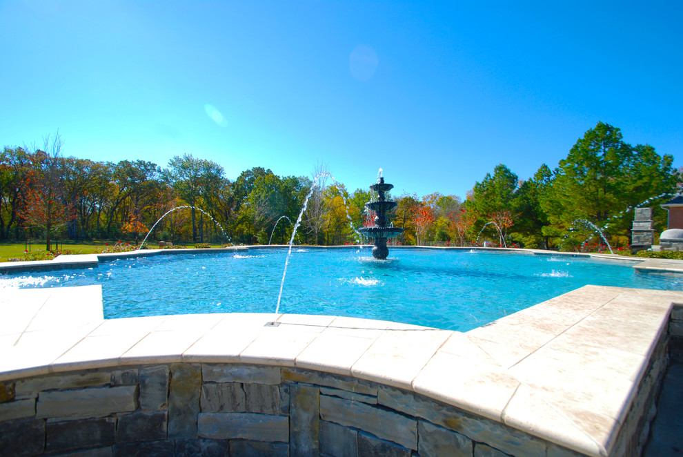 Pool - traditional pool idea in Dallas