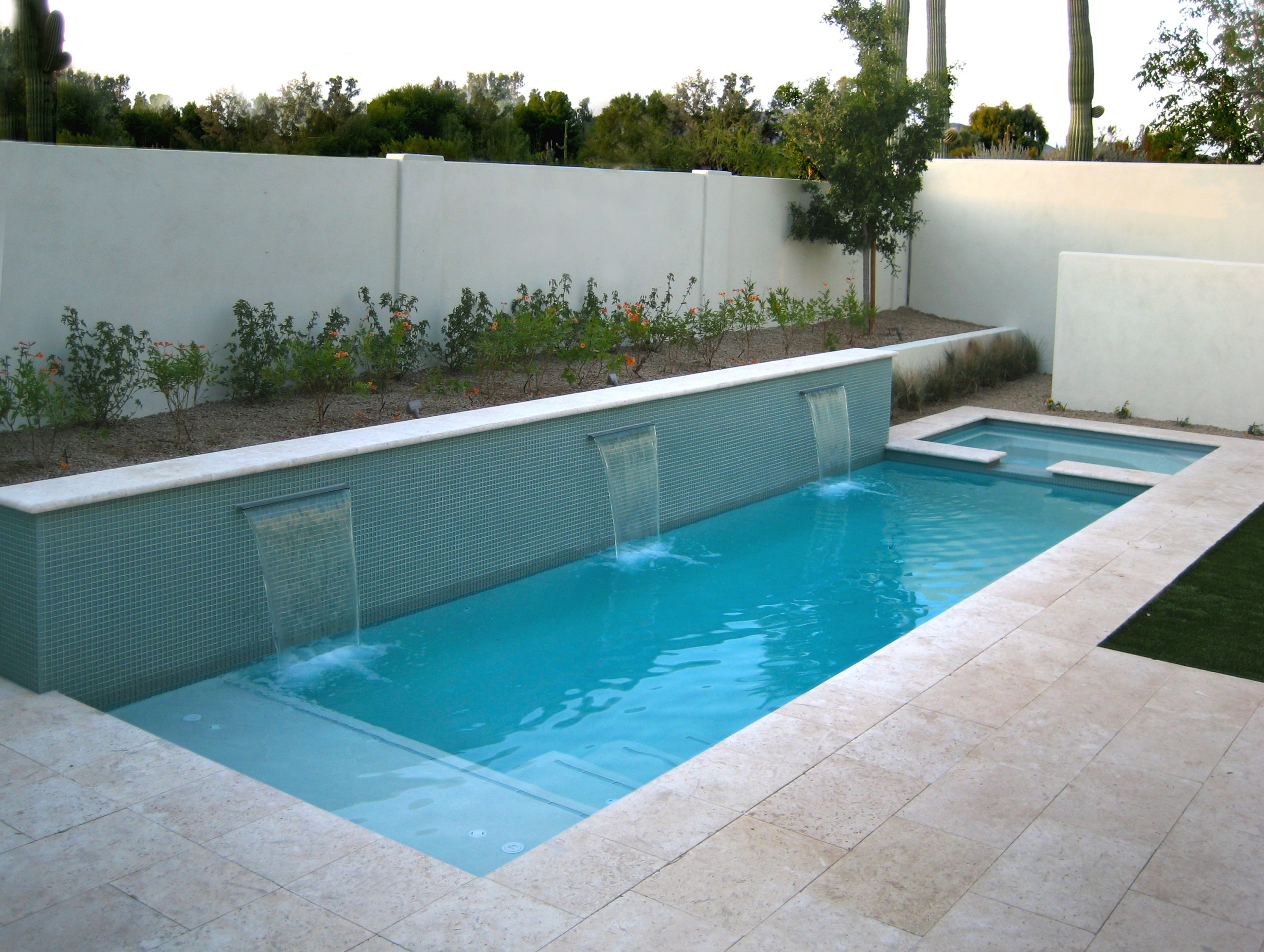 Maintaining glass mosaic tile in a swimming pool : Alpentile Tile