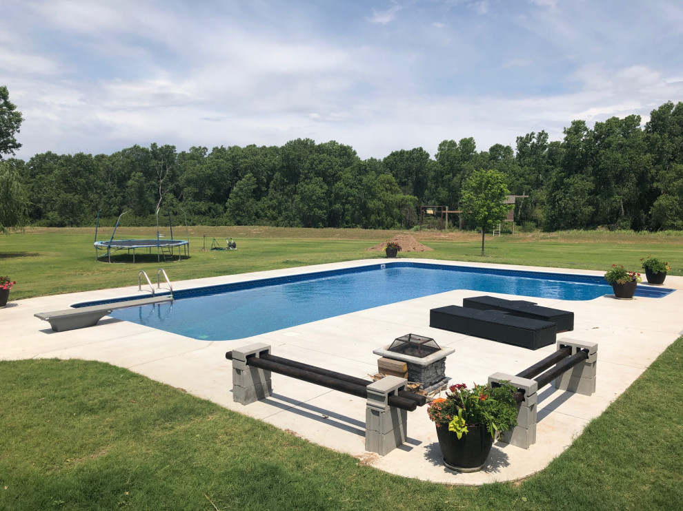 Large L Shaped Elite Polymer Vinyl Liner Pool with Blue Granite Steps
