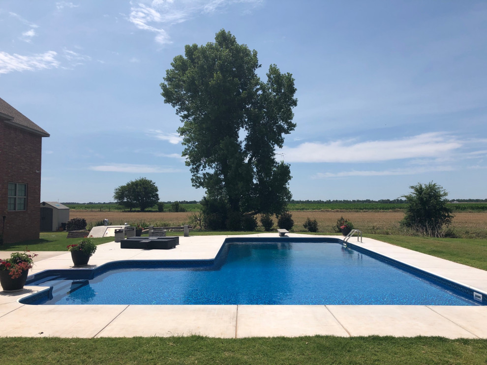 Large L Shaped Elite Polymer Vinyl Liner Pool with Blue Granite Steps