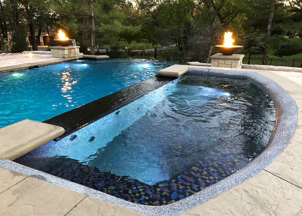 Linden Estates Travertine Poolscape Pool Omaha by Elite