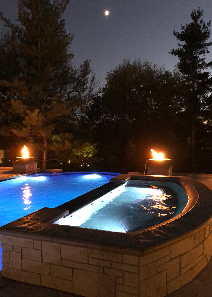 Linden Estates Travertine Poolscape Pool Omaha by Elite