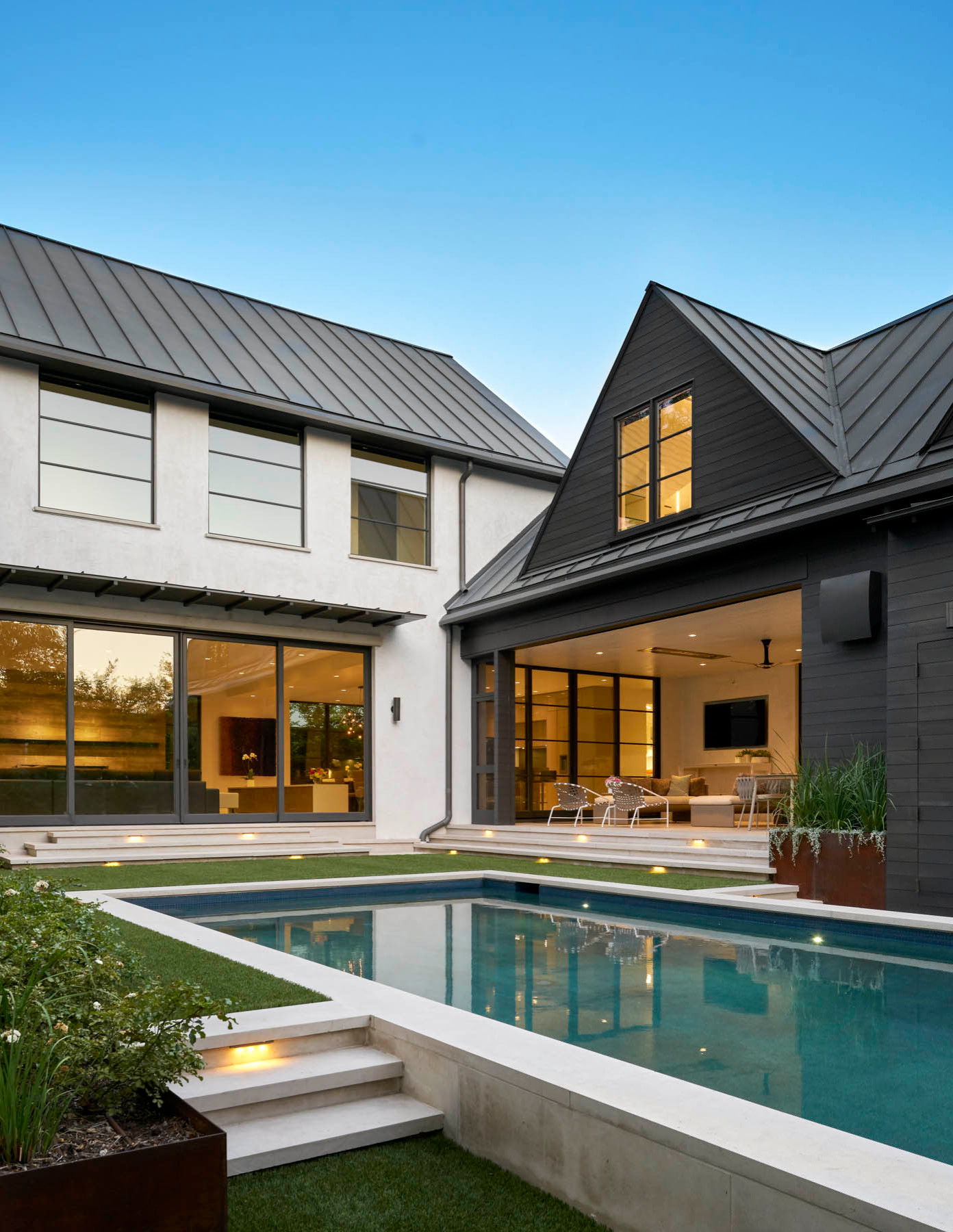 75 Courtyard Ideas You Ll Love September 2022 Houzz