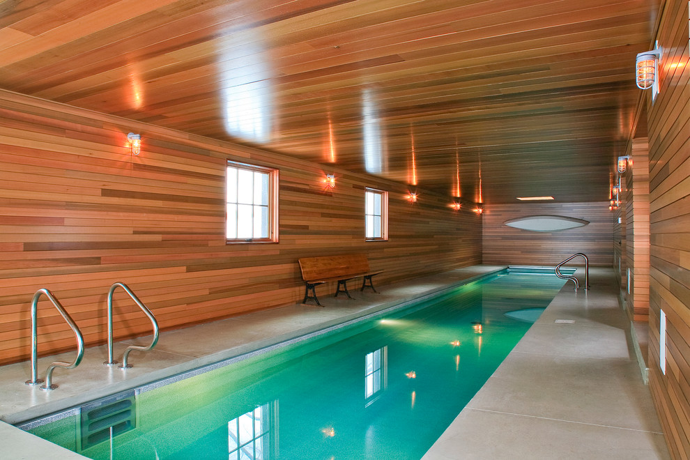 Farmhouse indoor pool photo in Detroit