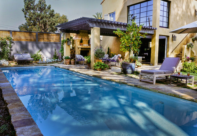Mission Hills Farmhouse 2 - Landhausstil - Pools - San Diego - von Bill