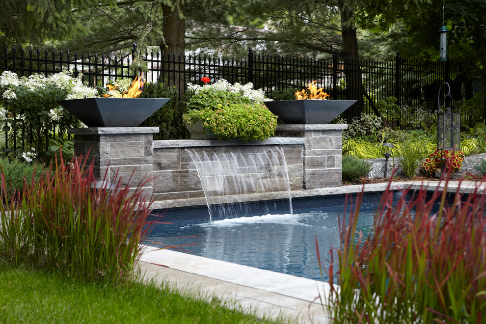 Mississauga Pool and Spa Contemporary Pool Toronto by Solda