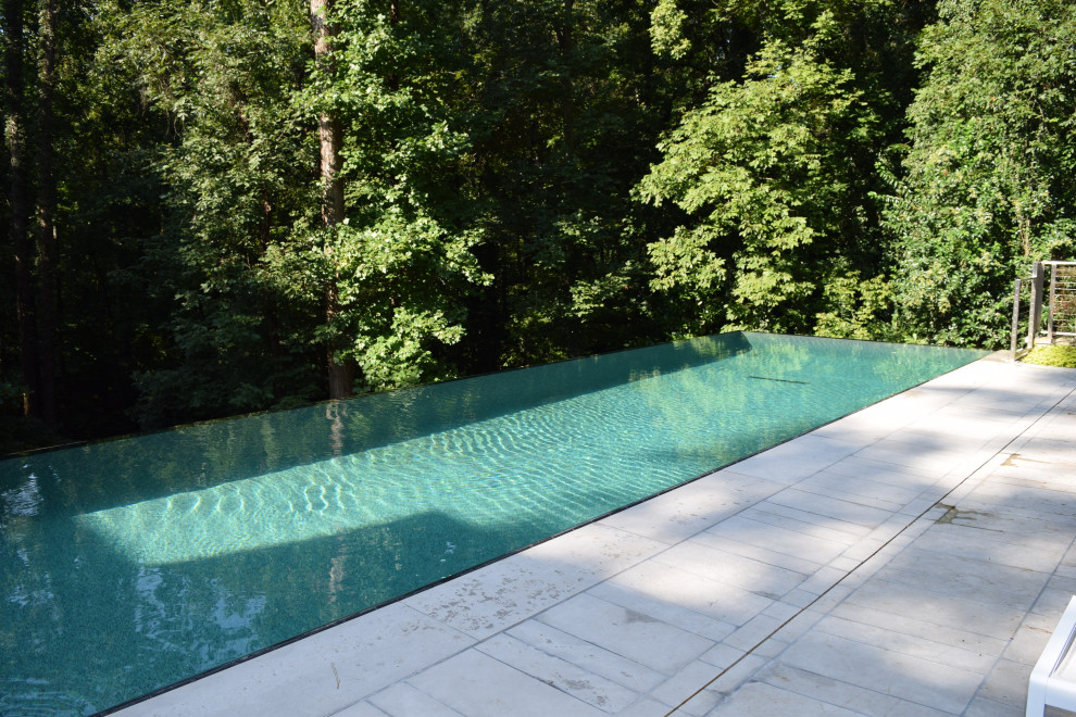 Example of a minimalist pool design in Atlanta