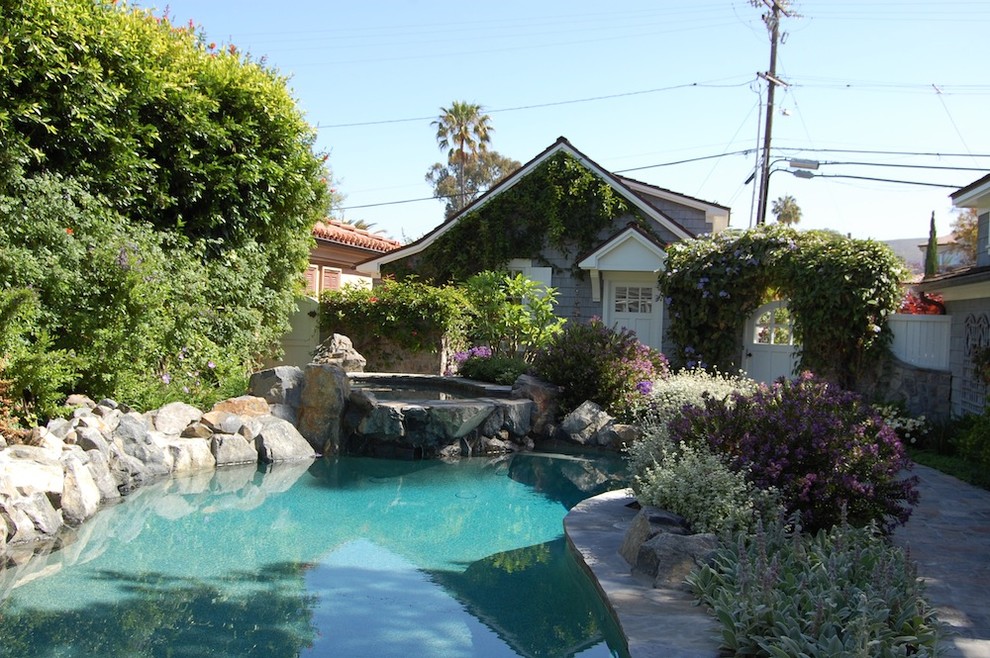 Photo of a beach style swimming pool in Orange County.