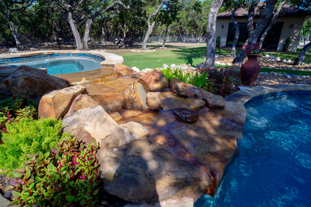 New Braunfels Pool and Cabana Classique Piscine Austin par