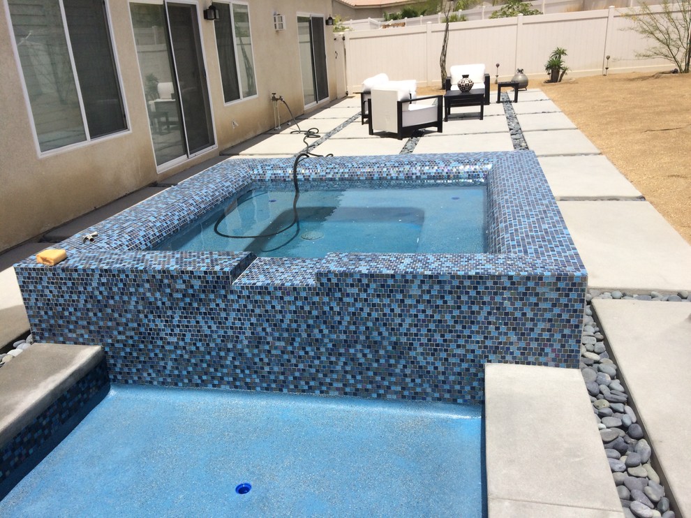 Minimalist pool photo in Los Angeles