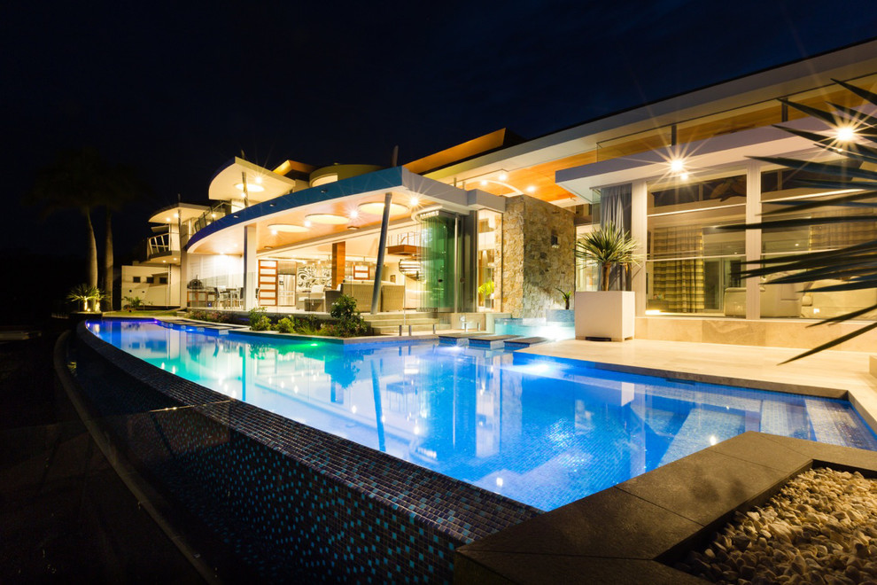 Pool - tropical pool idea in Brisbane