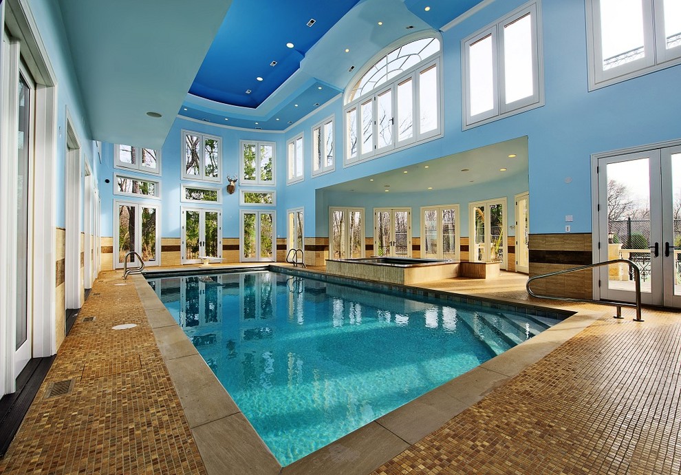 Northfield, IL Indoor Swimming Pool and Hot Tub Traditional Pool