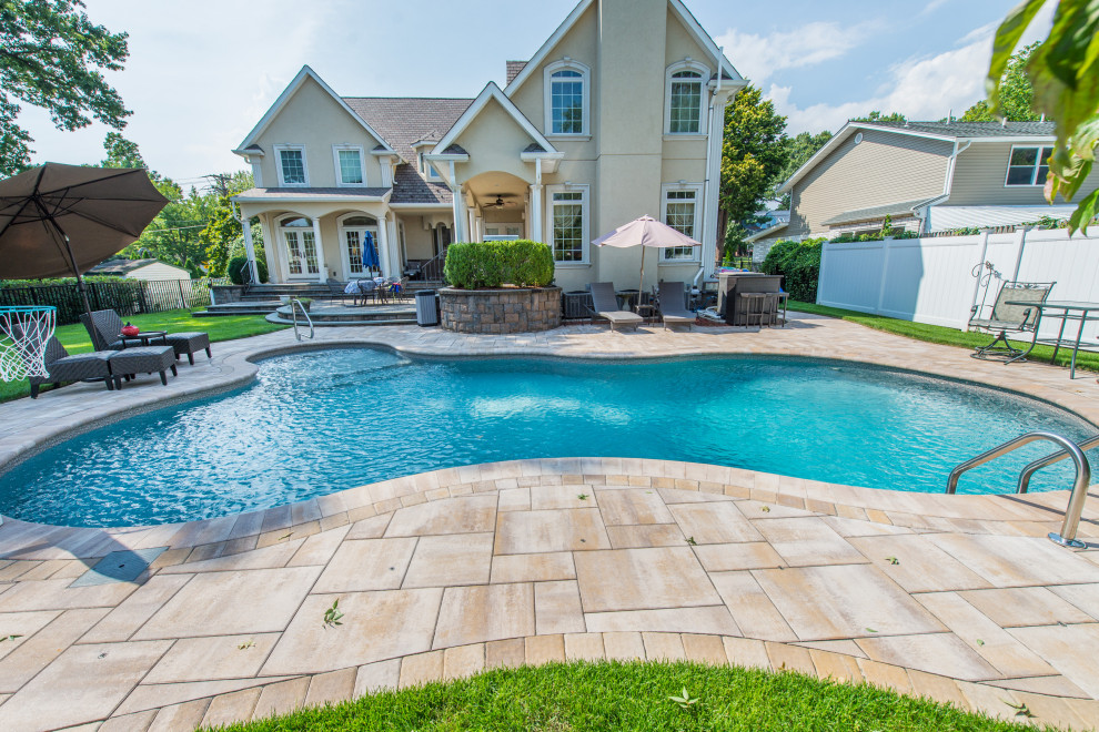 Nutley, Essex County, New Jersey Traditional Pool New York by