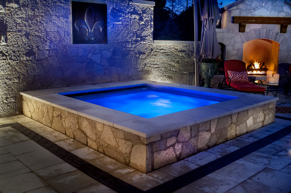 inground pool with jacuzzi