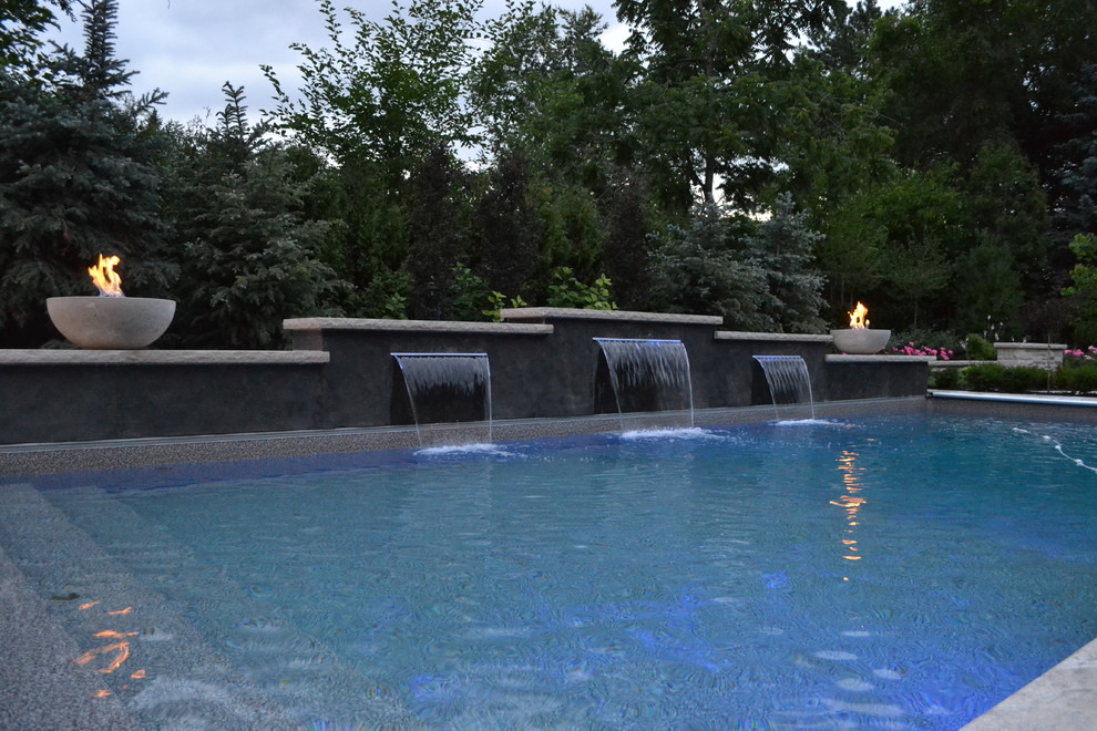 Oakville luxury yard Mediterranean Pool Toronto by Liquid Quarry Houzz
