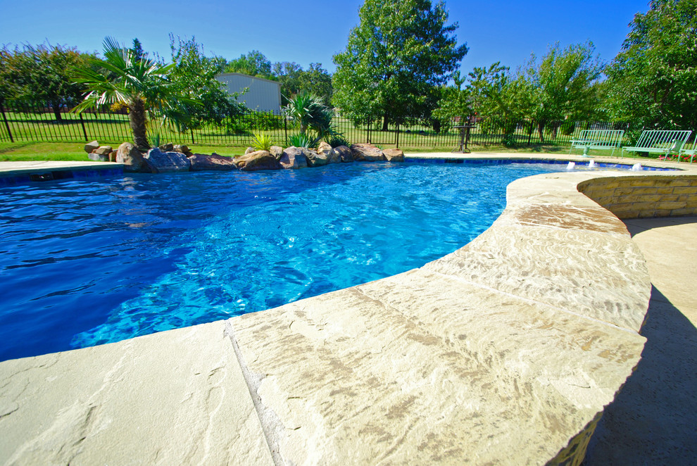 Oklahoma Flagstone Coping Coastal Swimming Pool & Hot Tub Dallas