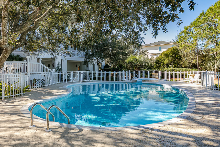 Ono Island, Orange Beach, Al Martin Traditional Pool Miami by Erin E. Kaiser, Kaiser