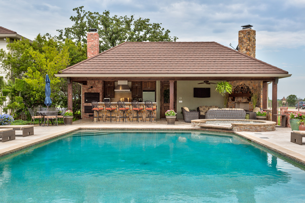 Outdoor Kitchen & Entertainment - Traditional - Pool - Dallas - by ...