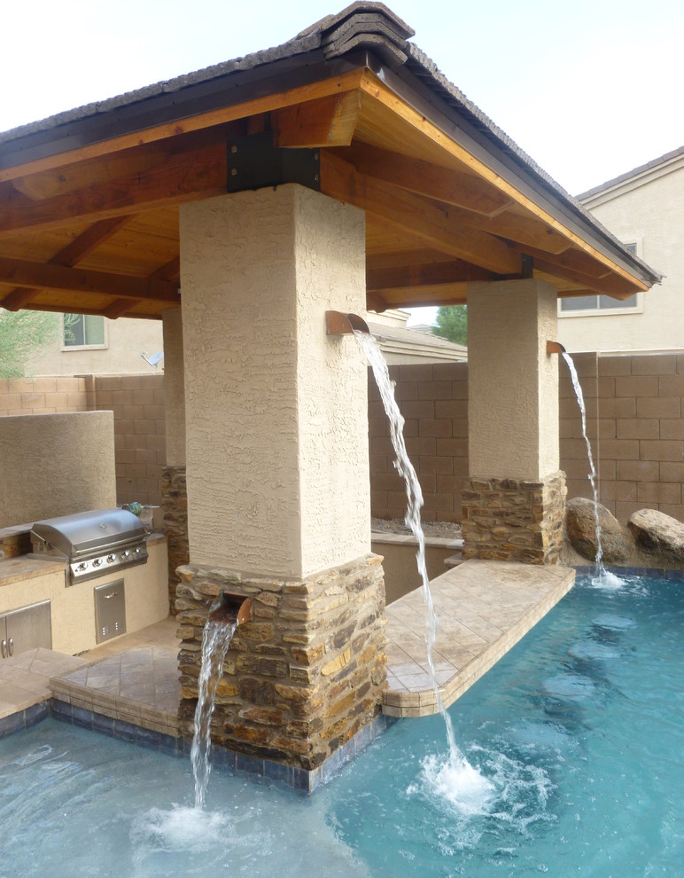 Inspiration for a transitional pool remodel in Phoenix