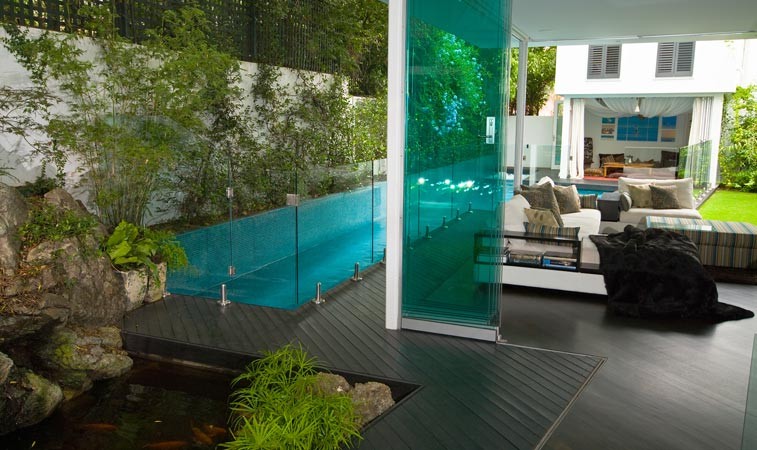 This is an example of a modern swimming pool in Sydney.