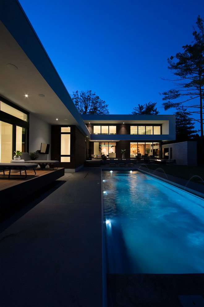 Papillon Modern Pool Indianapolis by ONE 10 STUDIO Houzz