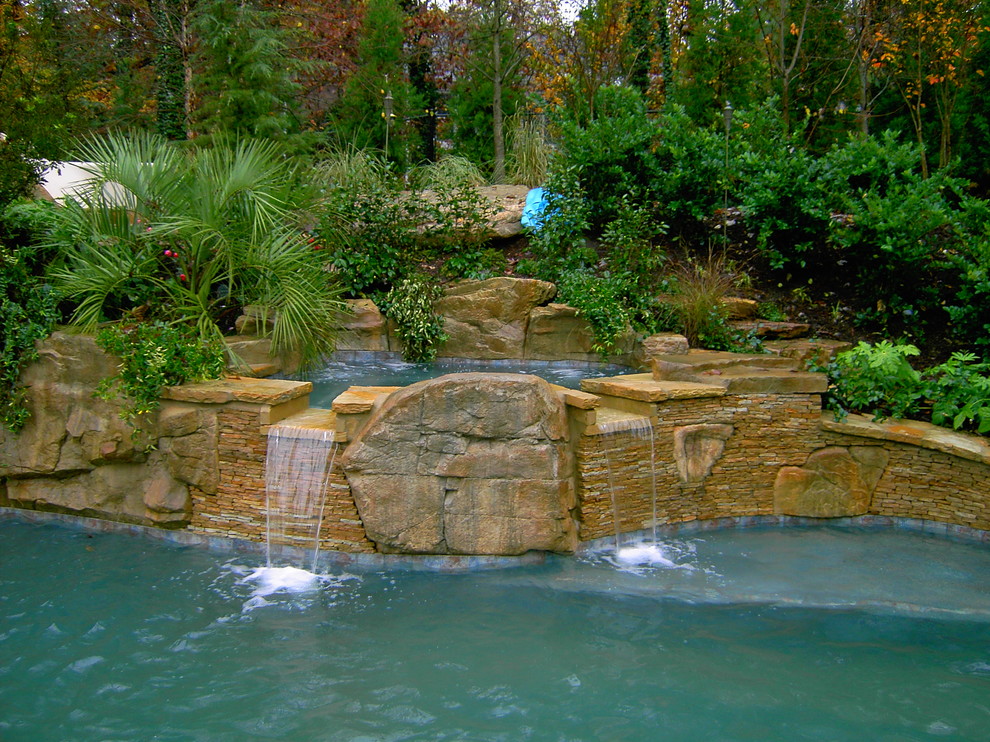 Tuscan pool photo in Atlanta